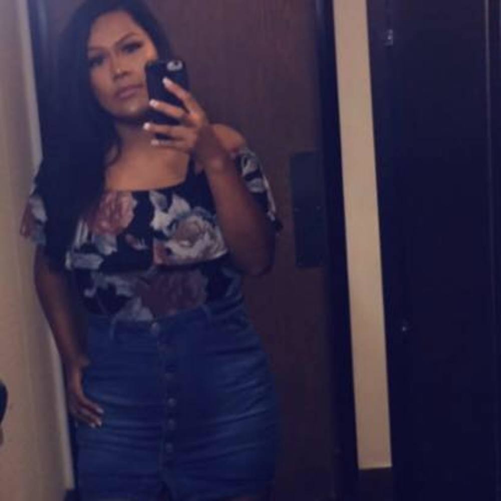 Meet your Posher, Marisol